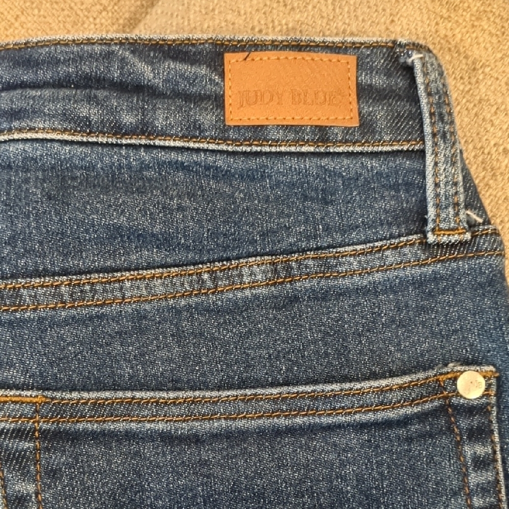 Judy Blue Women's Blue Jeans 90's straight 32" waist - Picture 15 of 15